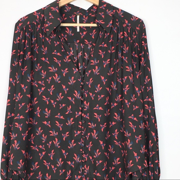 Free People Bird Print Button Up Long Sleeve Tie Cuff Blouse - Picture 2 of 10